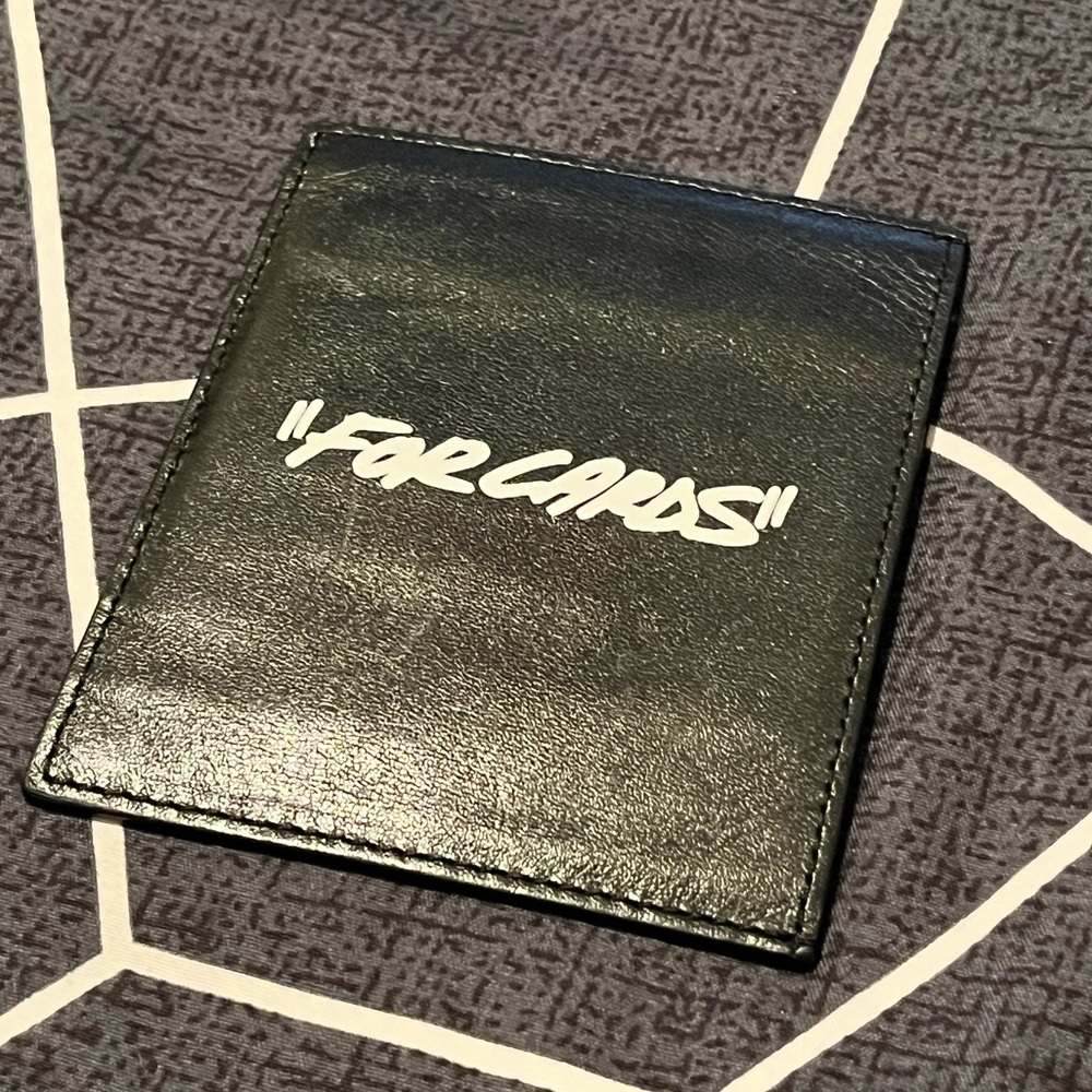 OFF-WHITE “FOR CARDS” WALLET